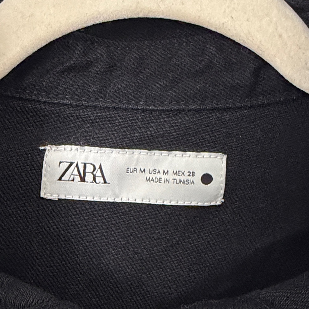 Zara Classic Black Denim Button-Up Shirt - Picture 3 of 4